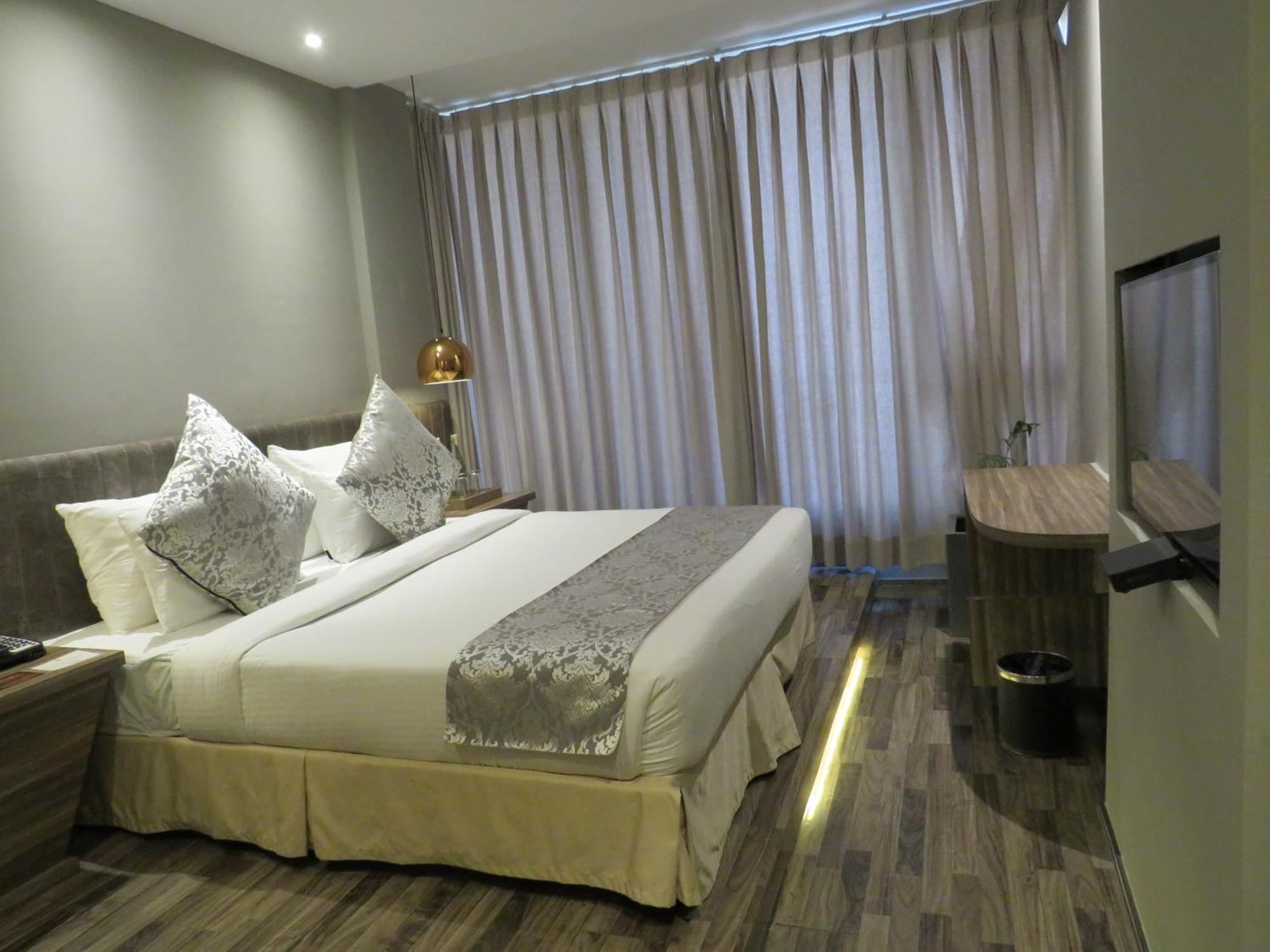 Sterling Palm Bliss - Rishikesh Hotel Luaran gambar