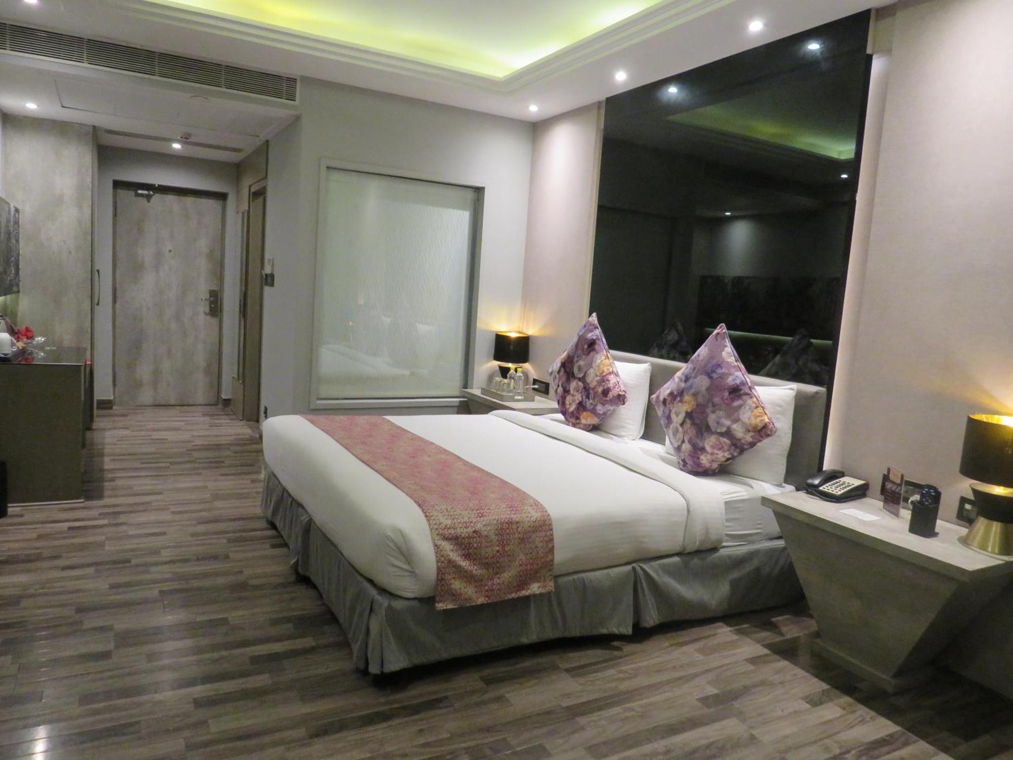 Sterling Palm Bliss - Rishikesh Hotel Luaran gambar